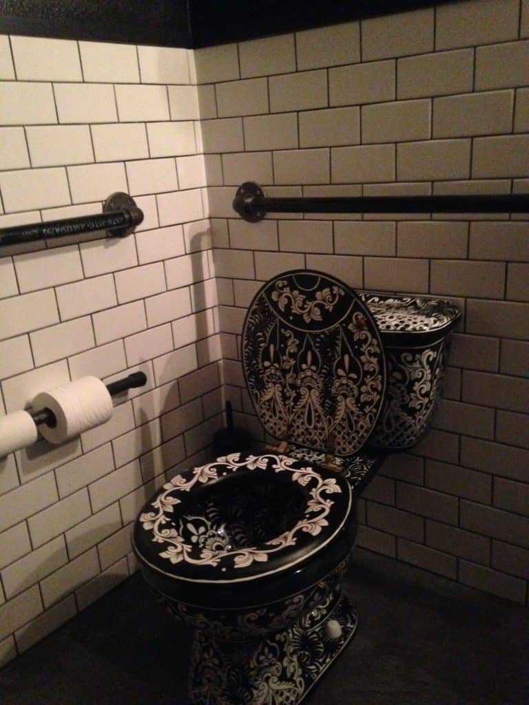 El Barrio's magnificent toilet