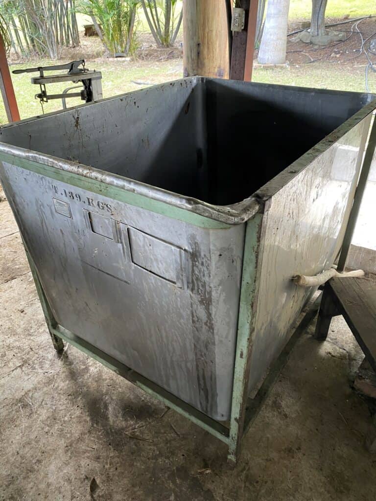 Stainless steel fermentation vat for making mezcal